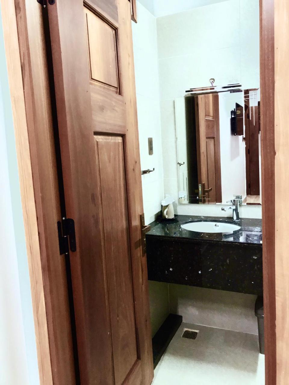 Duy Thao Hotel Dalat Bagian luar foto